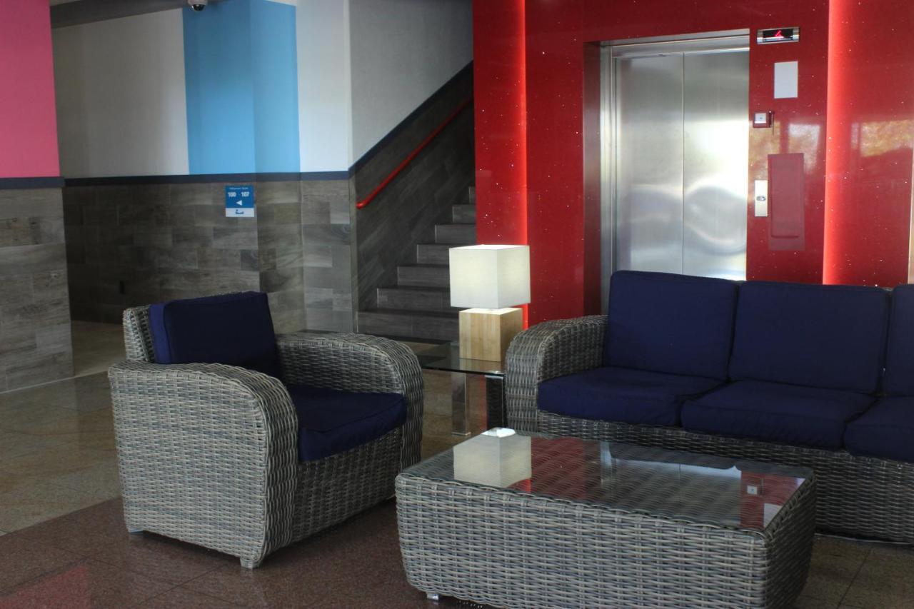 Beverly Hills: Hotel And Business Nuevo Cuscatlan 外观 照片